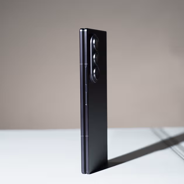 Samsung Galaxy Z Fold 8 Ultra - Image 6