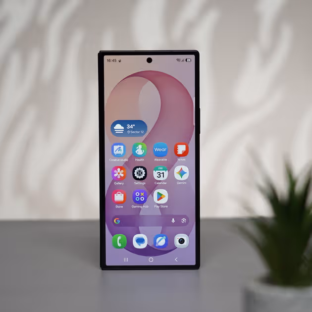 Samsung Galaxy Z Fold 8 Ultra - Image 7