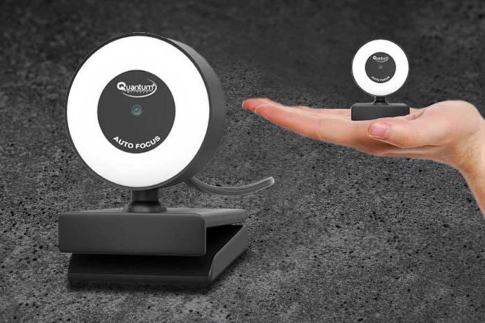 Quantum-QHM-999RL-webcam