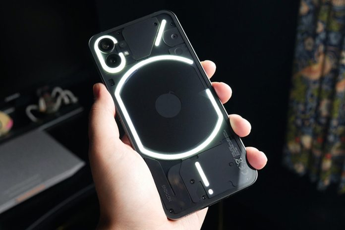 Nothing Phone (1)