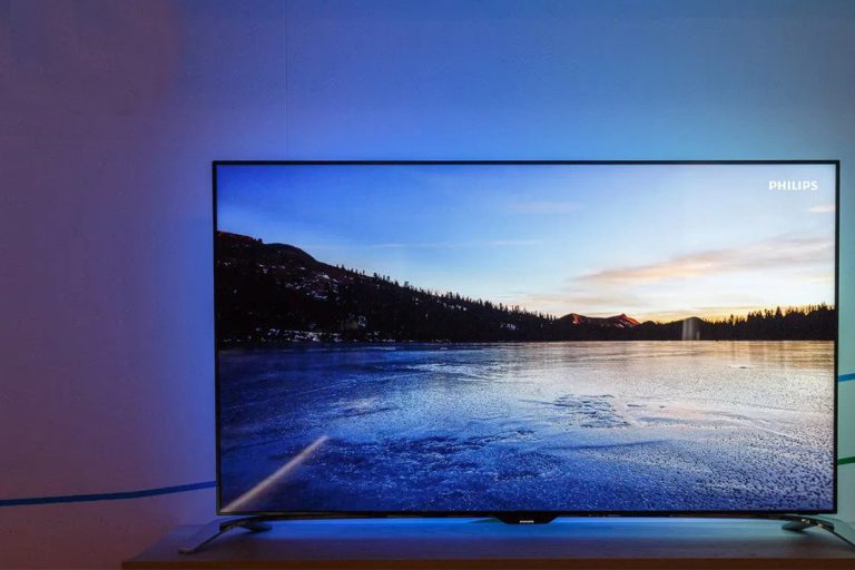 Philips 7900 Smart TV Series with Ambilight Technology Launched in India