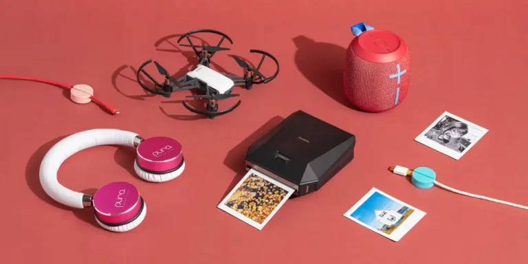 Top ten geeky gadgets to gift your techy sisters