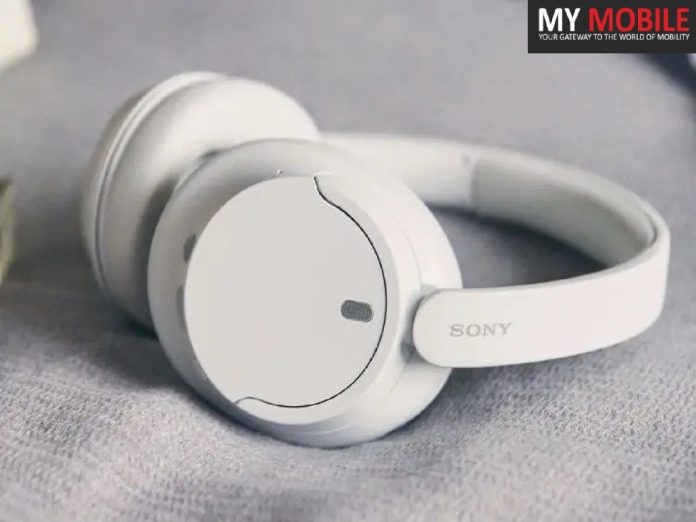 Sony WH-CH720N headphones