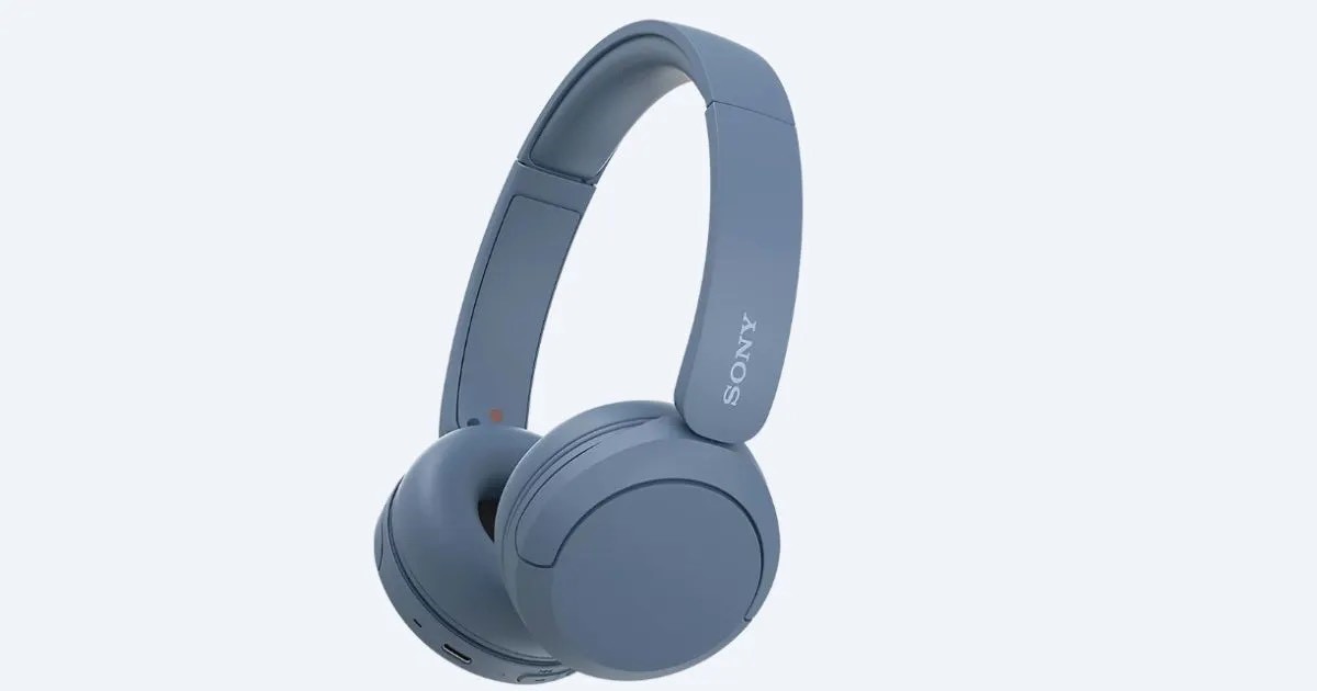 Sony WH-CH520 headphones 