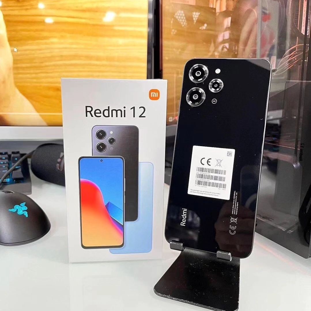Xiaomi Redmi 12 6,79'' 4G 8gb 256gb Triple Cam 50mp.