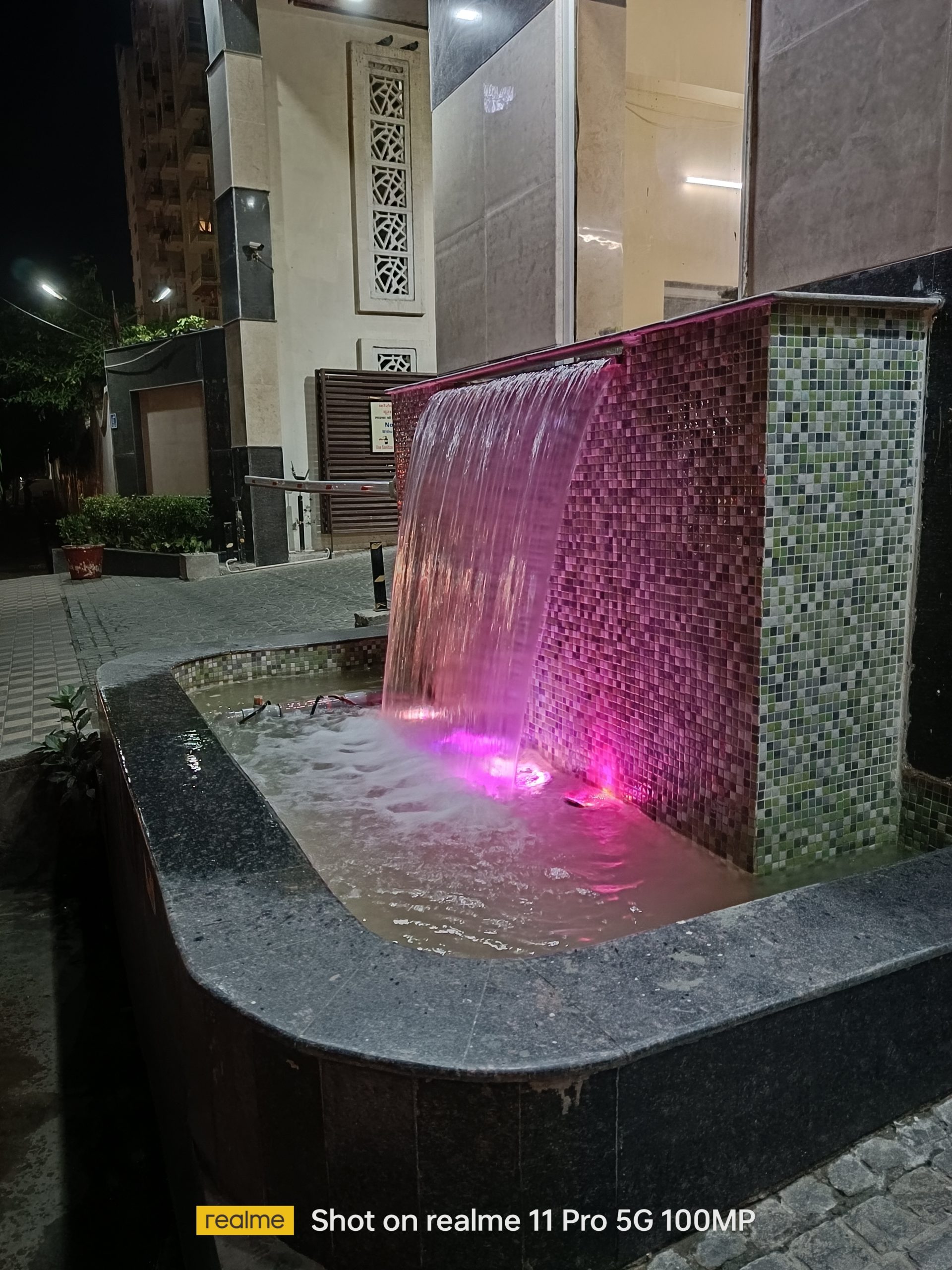 NightMode_1X View Shot_Fountain