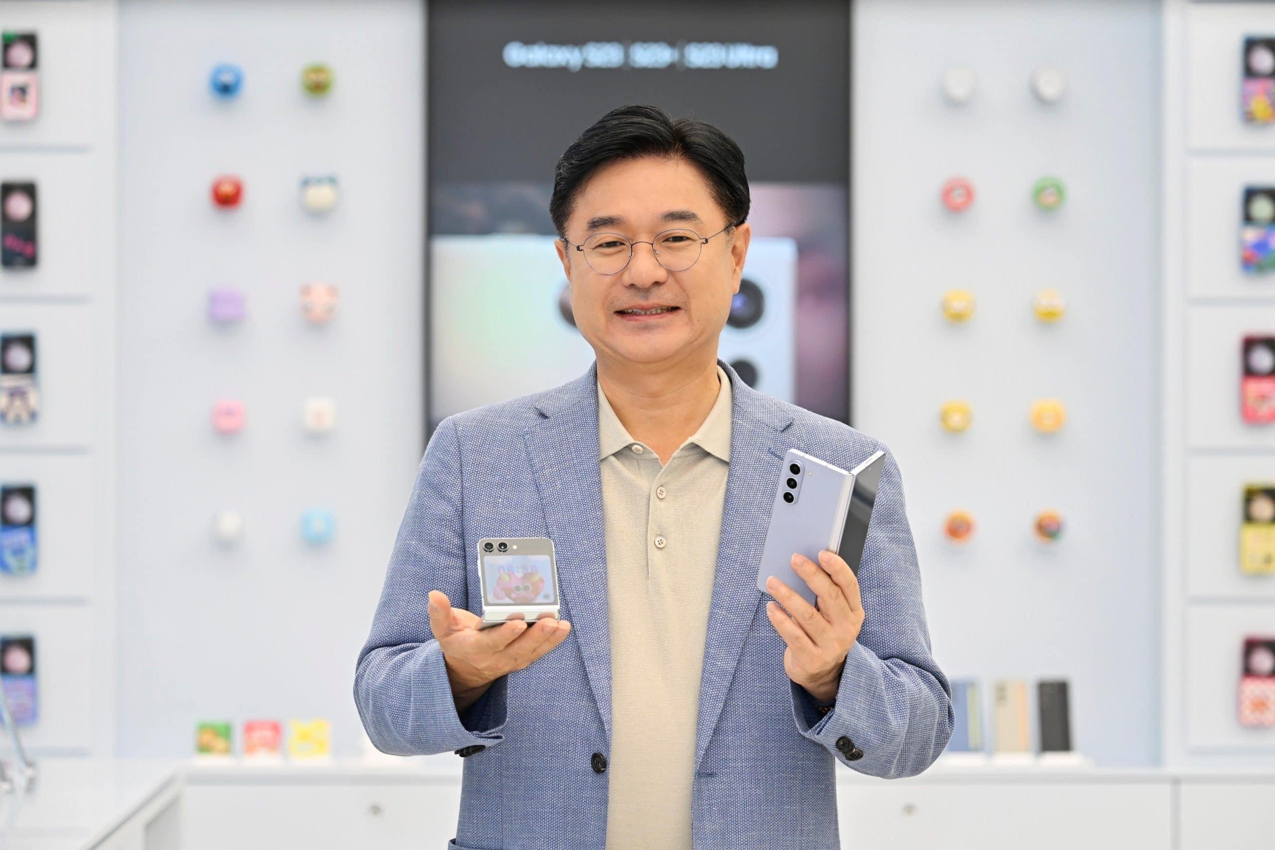 Samsung Galaxy Z Flip5 and Galaxy Z Fold5 