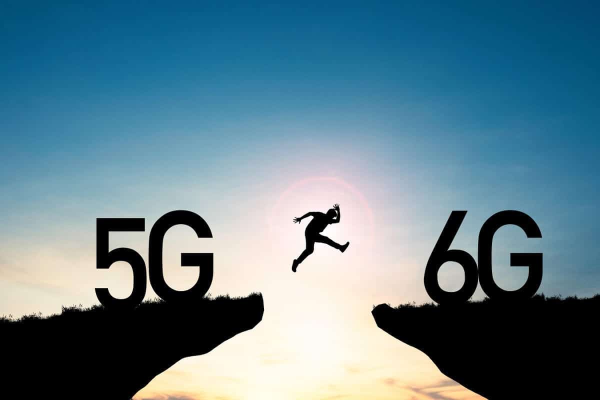 Development of the 6G Network