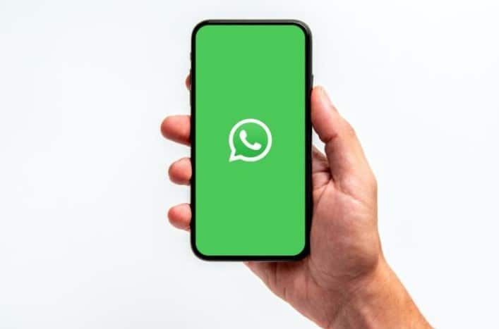WhatsApp Voice Chats: The New Icon