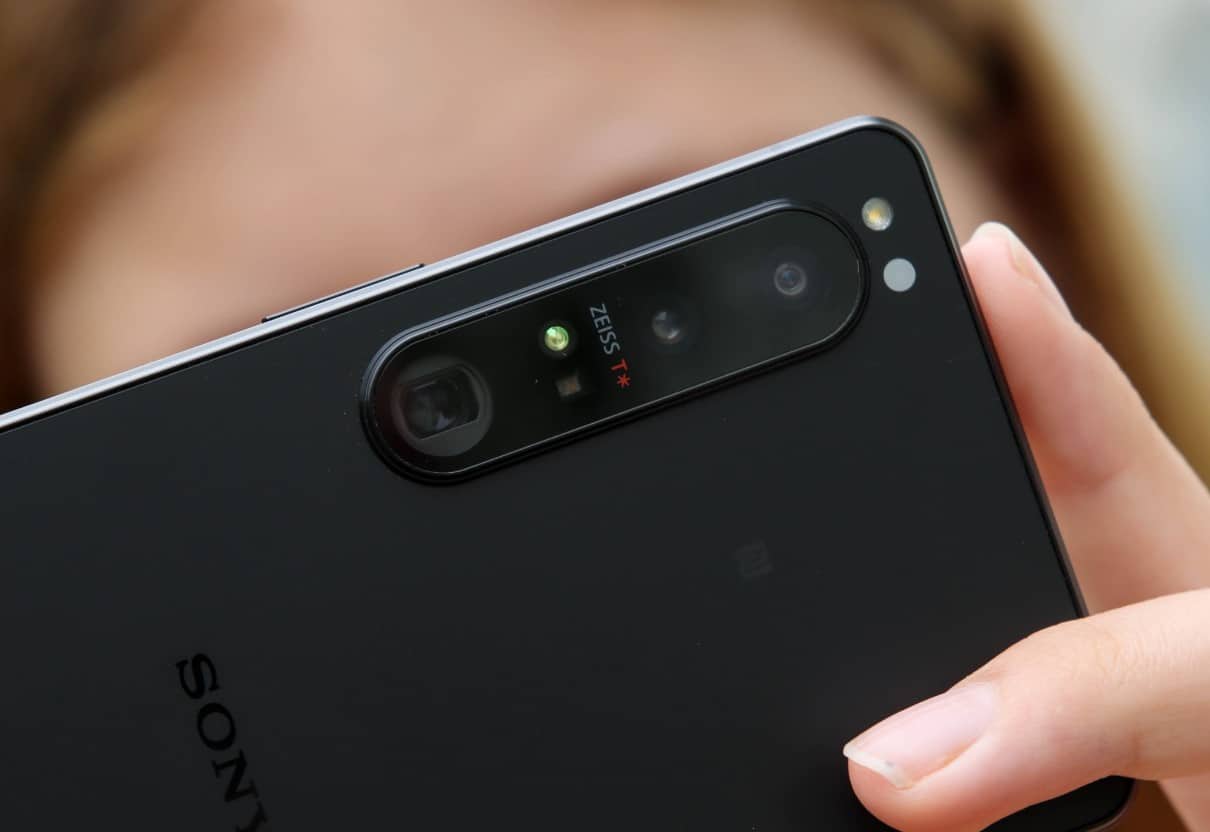 Sony Xperia 1 V: Features