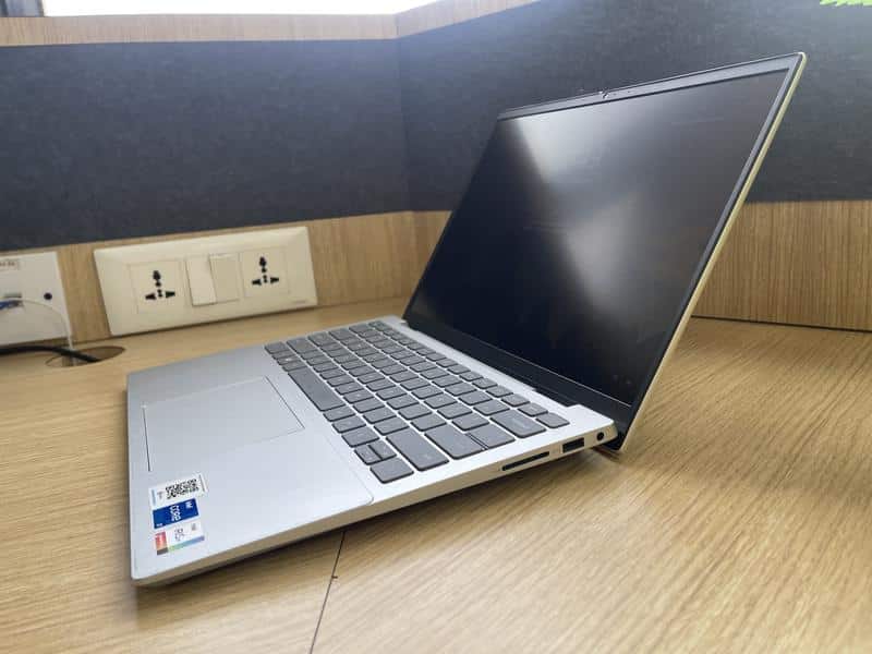 Dell Inspiron 14 Review: