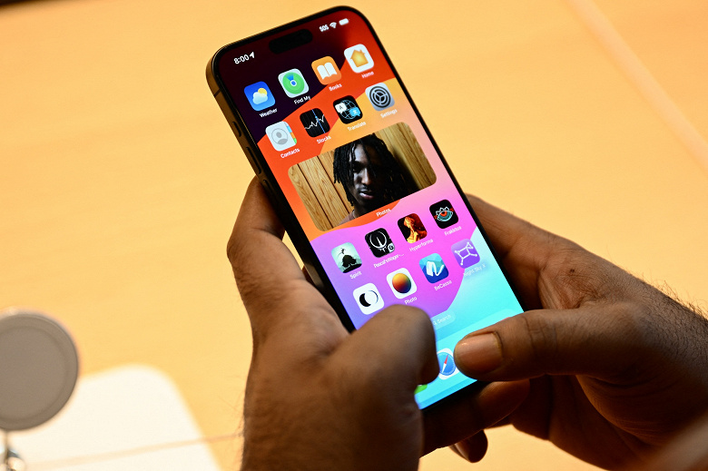 Apple’s iOS 18 Is Likely to Be Its Most Ambitious Update Yet: Mark Gurman