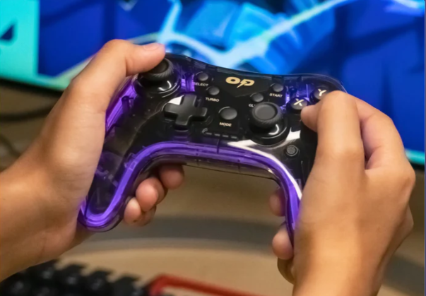 Ambrane Wireless Gaming Controller: Rs 1,999