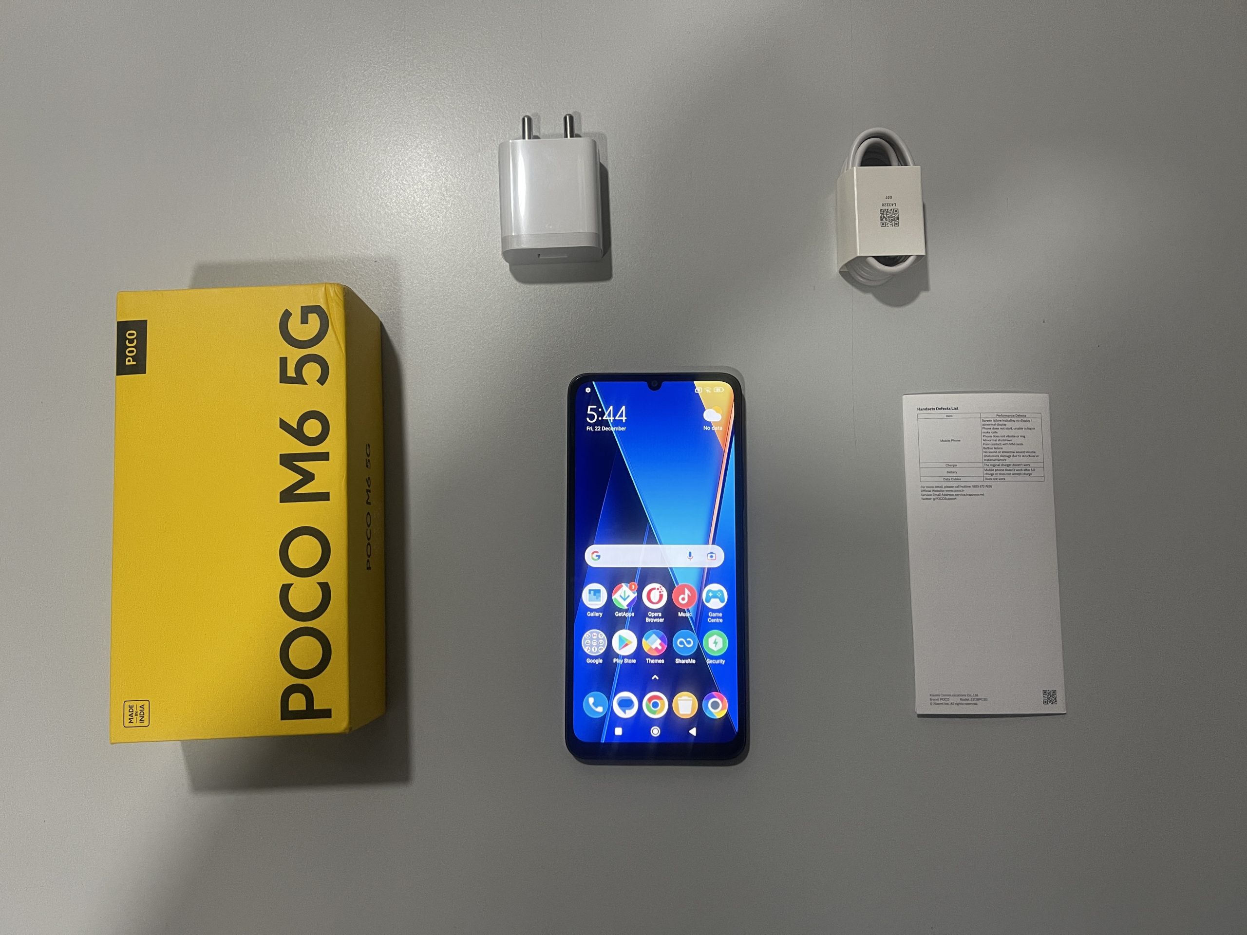 POCO M6 5G: Unboxing