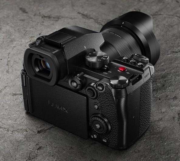 Panasonic LUMIX G9II Features and Specifications