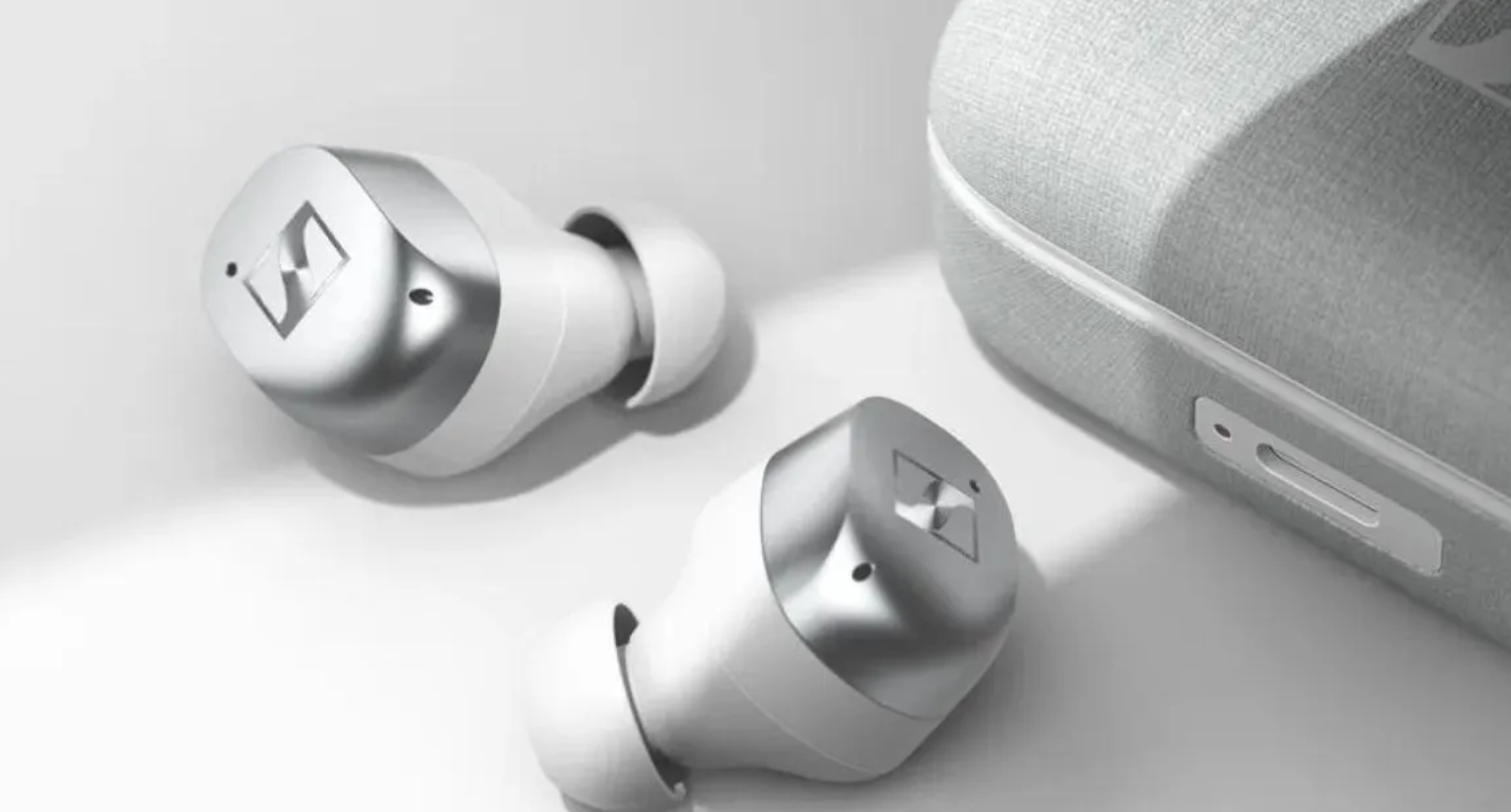 Flagship Earbuds: Momentum True Wireless 4