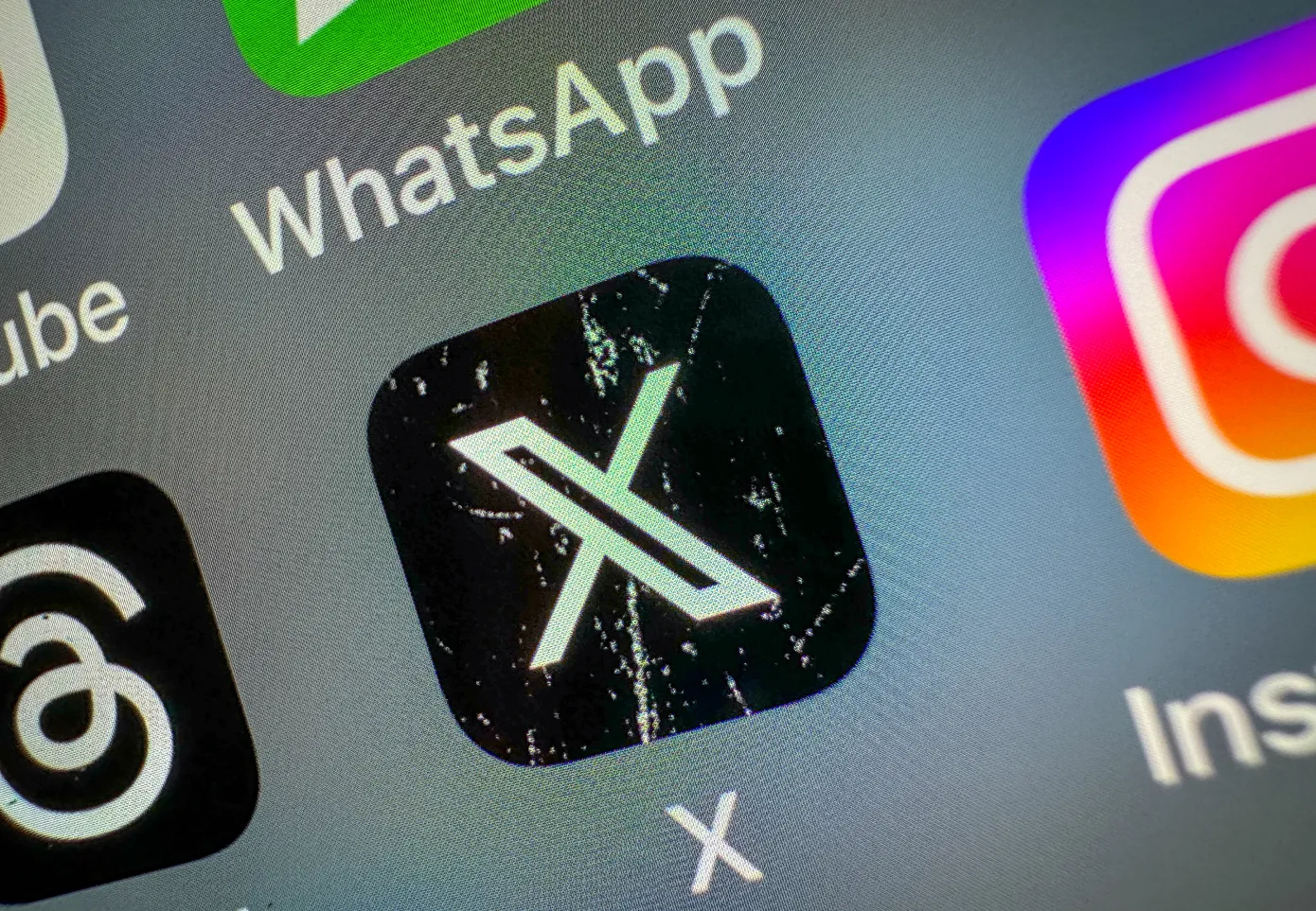 X Rolls Out Passkey Authentication for Enhanced Security on iOS