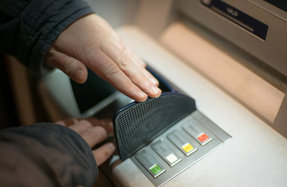 How To Prevent ATM Cash Trapping?