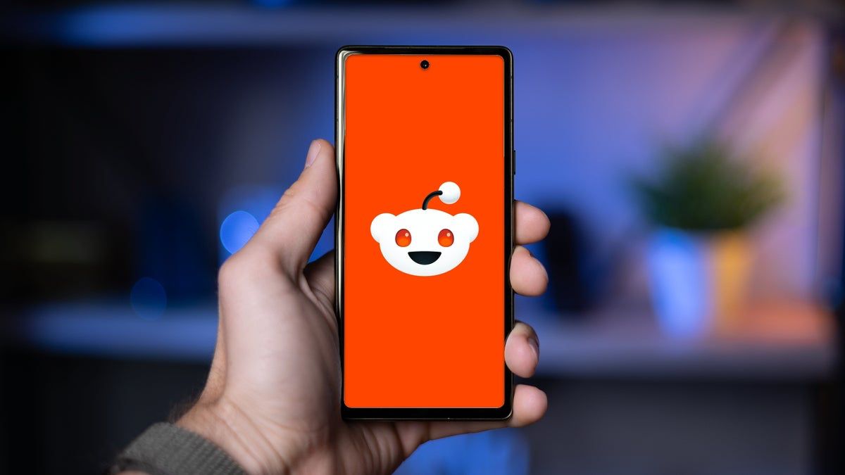 Reddit at the Forefront of AI Revolution