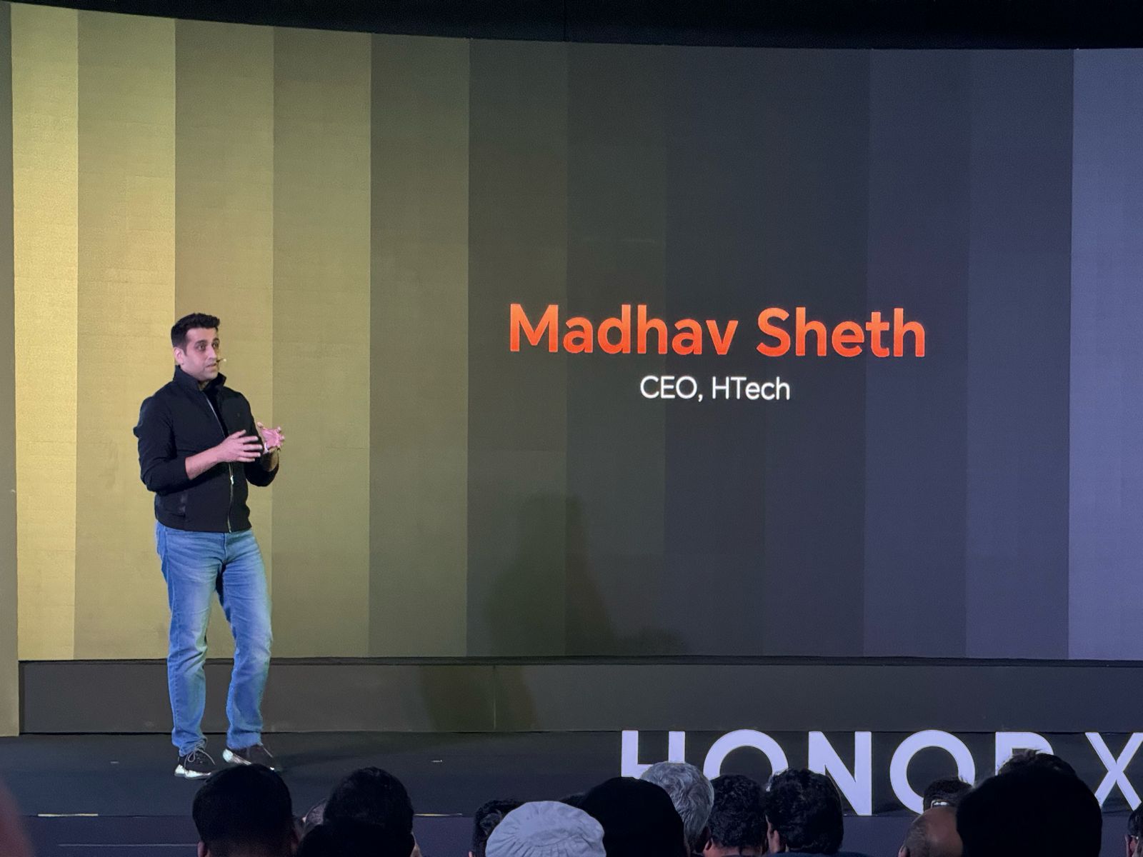 Madhav Sheth unveiling the Honor X9b