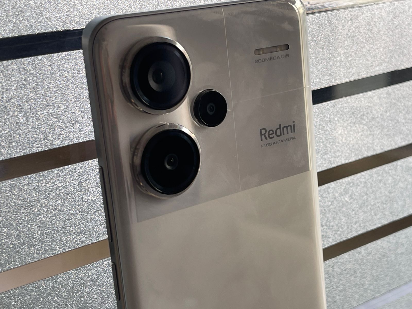 Xiaomi Redmi Note 13 Pro+: Cameras