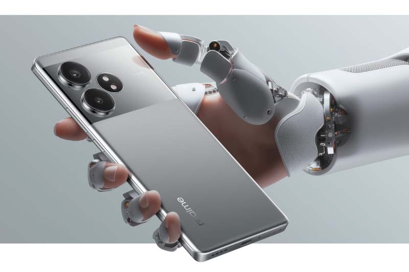 Offers up to 16GB RAM and 1TB UFS 4.0 storage, setting a new standard in mid-range segment