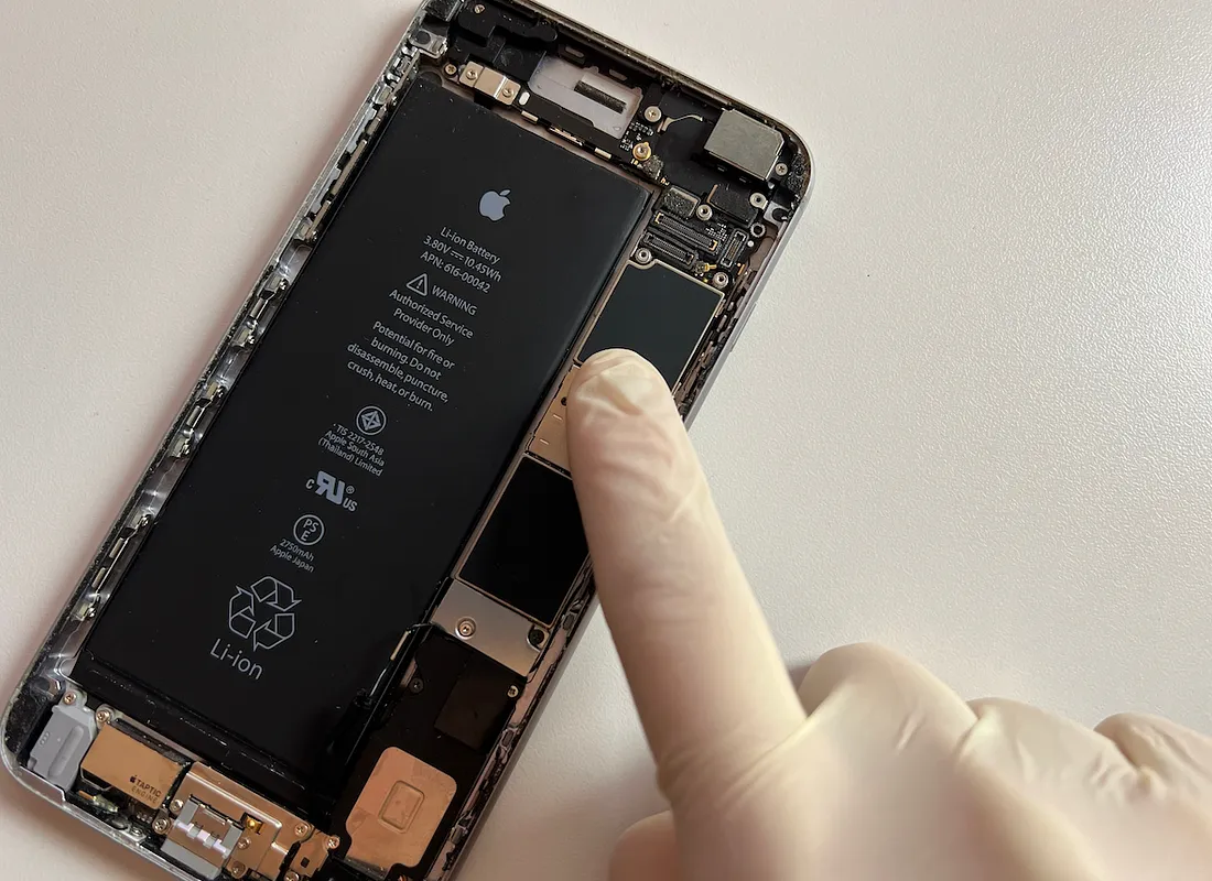 Switch to stainless steel battery housing from aluminum