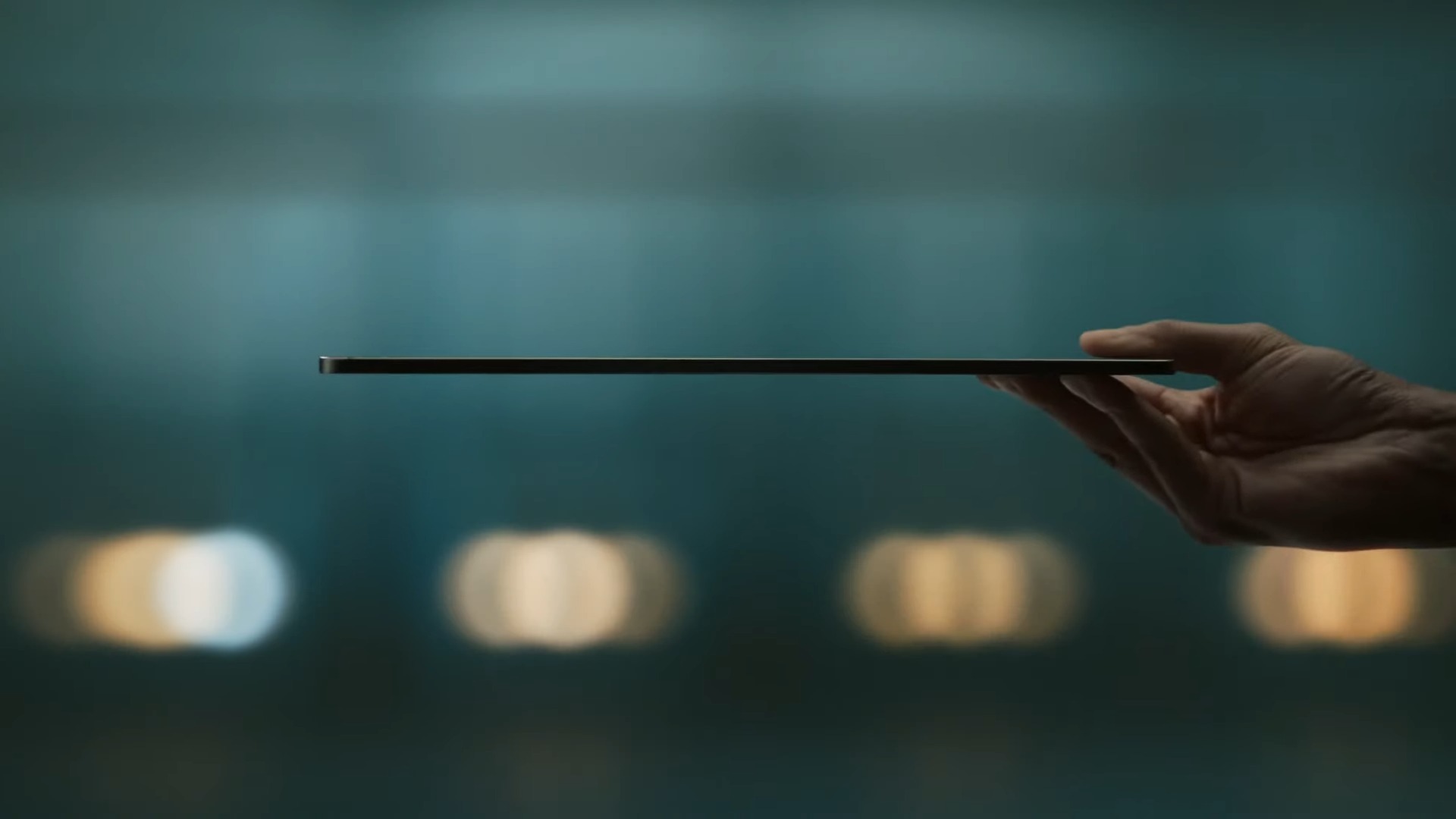 Ultra-thin design at 5.1mm for the 13-inch model, promoting exceptional portability