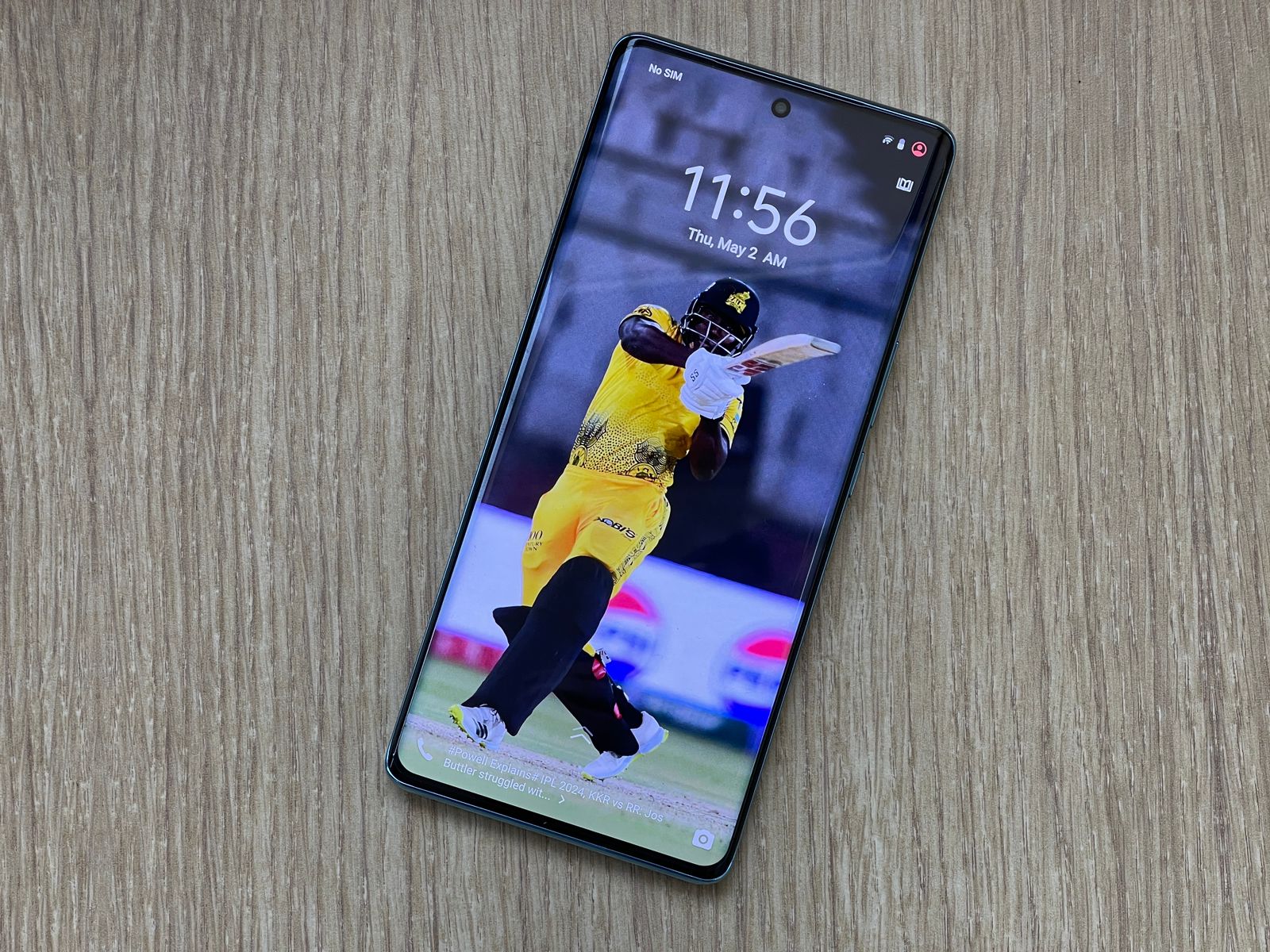 Vivo V30e: Performance and Features