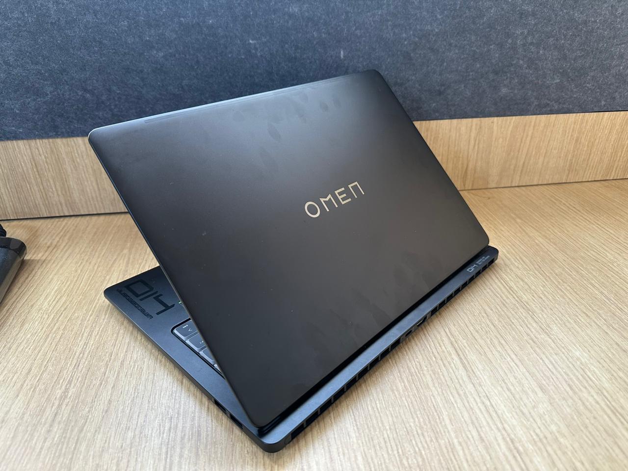 HP Omen Transcend 14 Review: