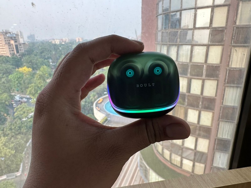 Boult Z40 Gaming RGB Lighting