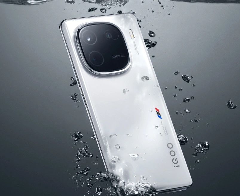 e iQOO 13 rumors have revealed that it will have a 3x periscope telephoto camera