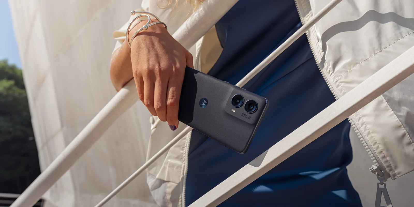 Moto Edge 2024 is priced at $549.99 and will be available for purchase starting June 20th