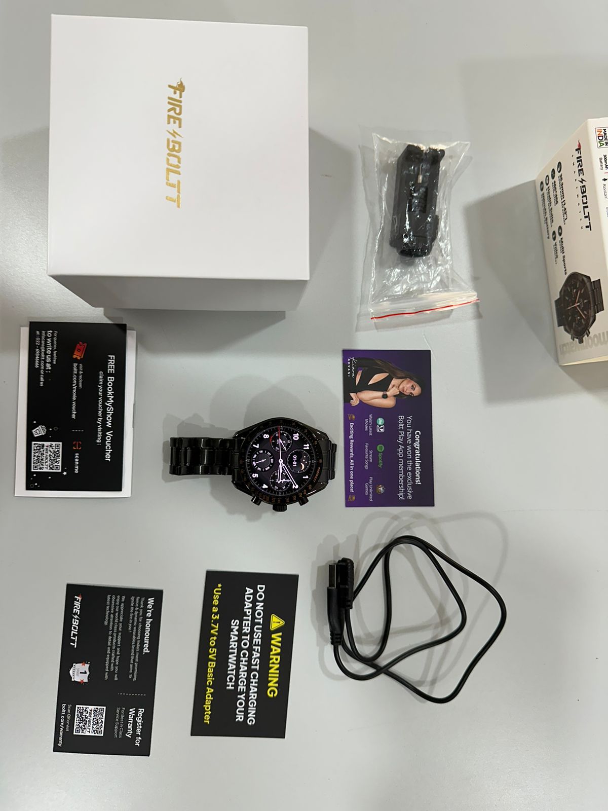 Fire-Boltt Moonwatch: Unboxing
