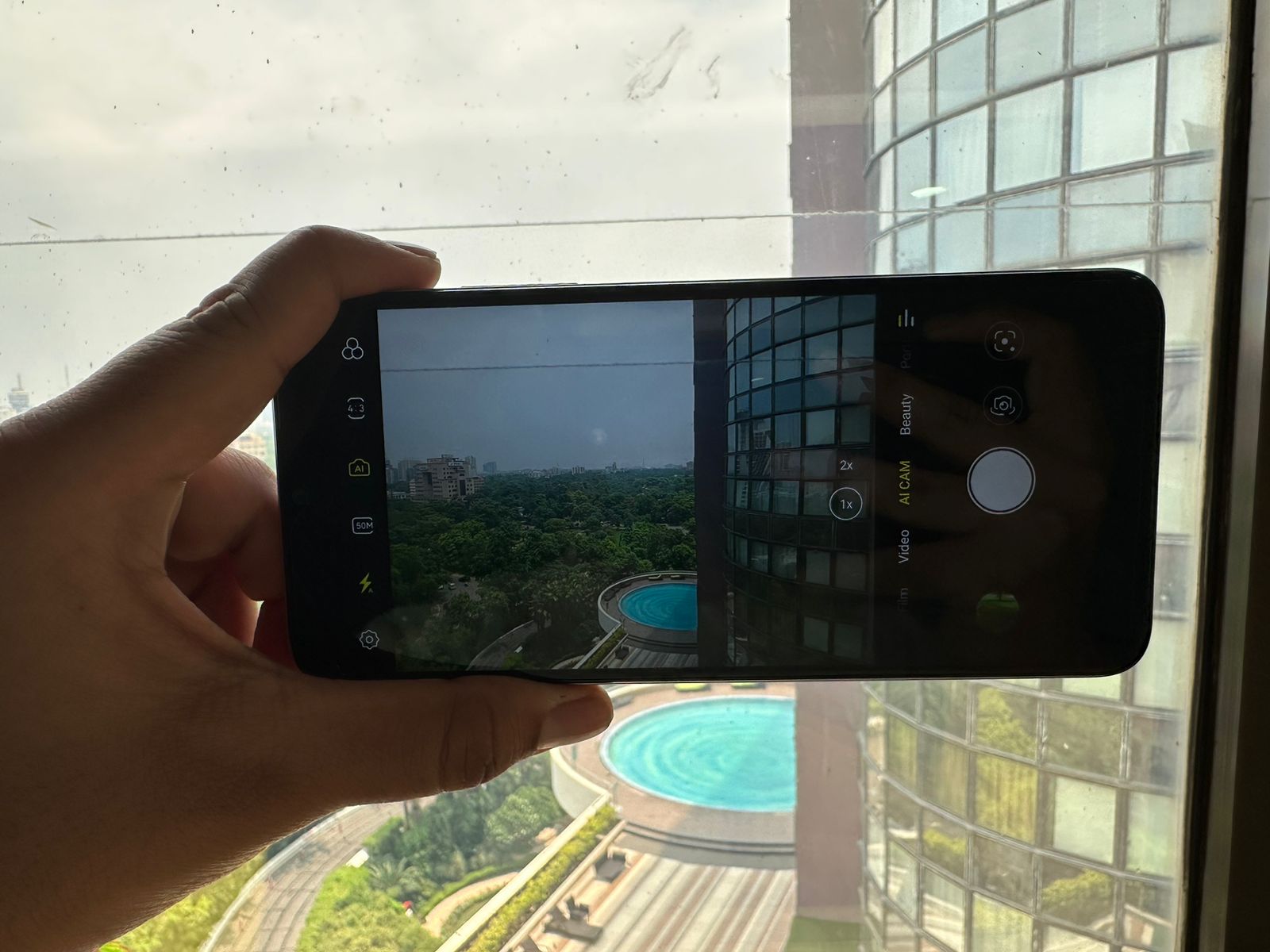 itel Color Pro 5G: Cameras