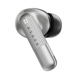 M82 CMF 30thMay24 blackmatte-gloss.3085