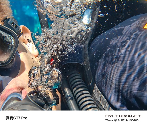 007dP9zpgy1hv6he10pefj320u1qchdx