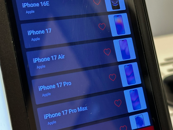 Images posted on X showing a smaller dynamic island.