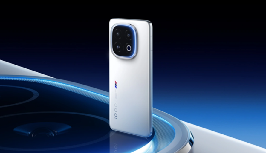  iQOO 13 image for reference. 