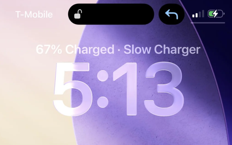  iOS 26 adds a new charger alert. (Image credit - Reddit)