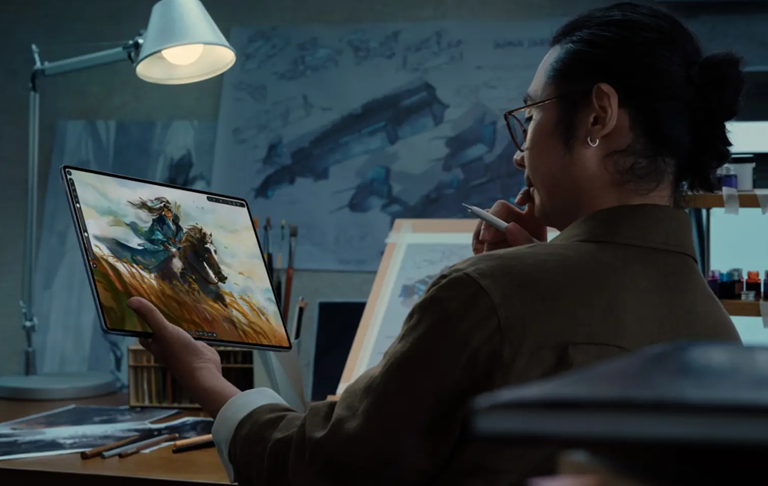  Huawei MatePad Edge 2-in-1 OLED Tablet is powered by Kirin X90 / X90A chipset. (Image credit - Huawei)