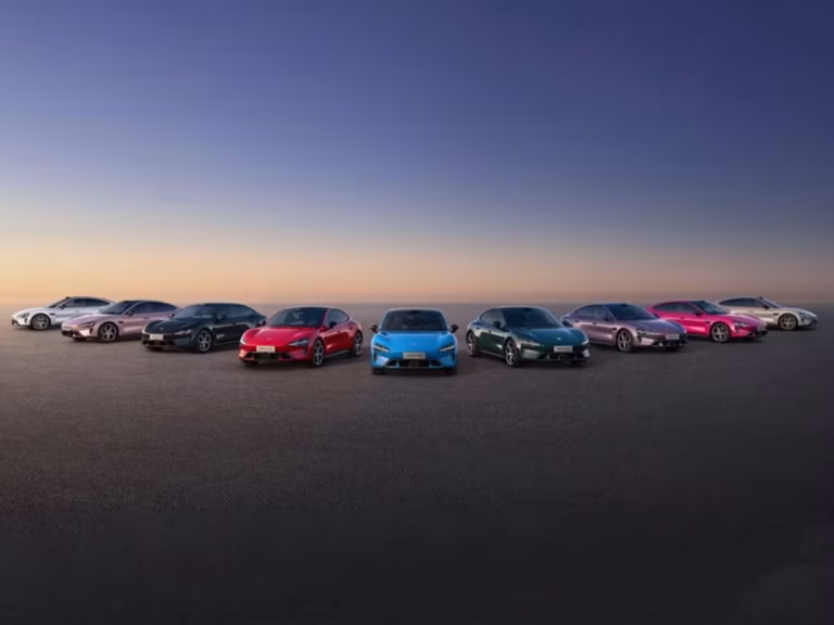 Xiaomi Launches New-Generation SU7 Electric Sedan in China with Up to 902km Range and 3.08s Acceleration
