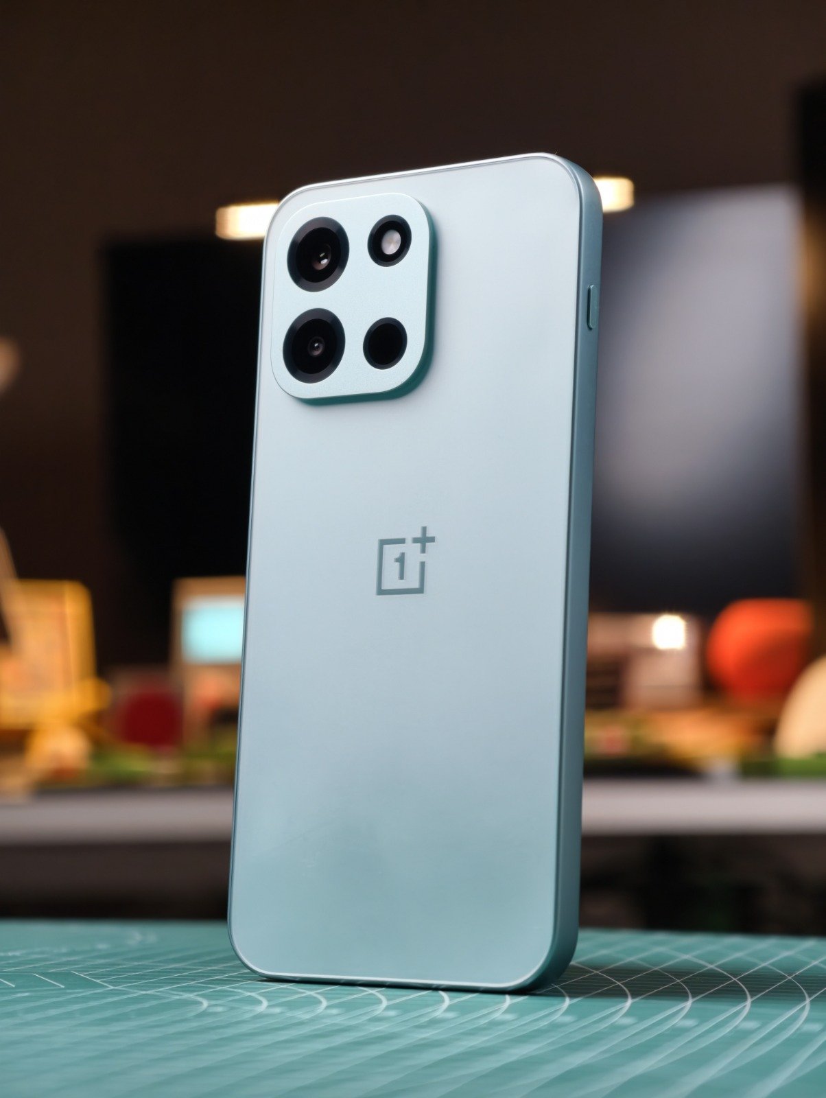 OnePlus Nord 6 is Expected To Be Priced between Rs. 35000 - Rs. 40000 (Pic Credit: X (Twitter))