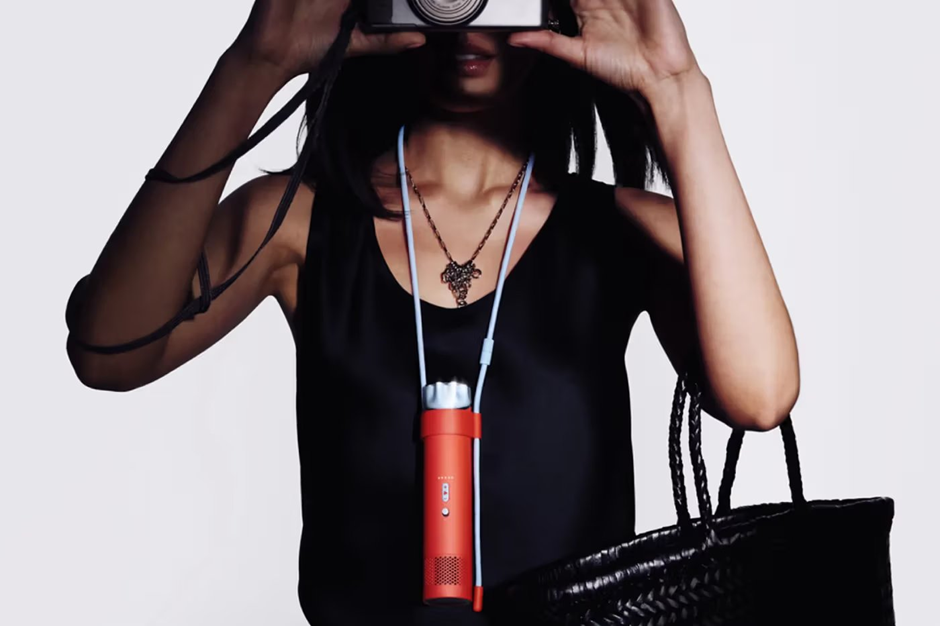 Lightweight & Compact Design of Dyson HushJet Mini Cool Fan Can Makes It Suitable for Range of Daily Situations (Pic Credit: X (Twitter))