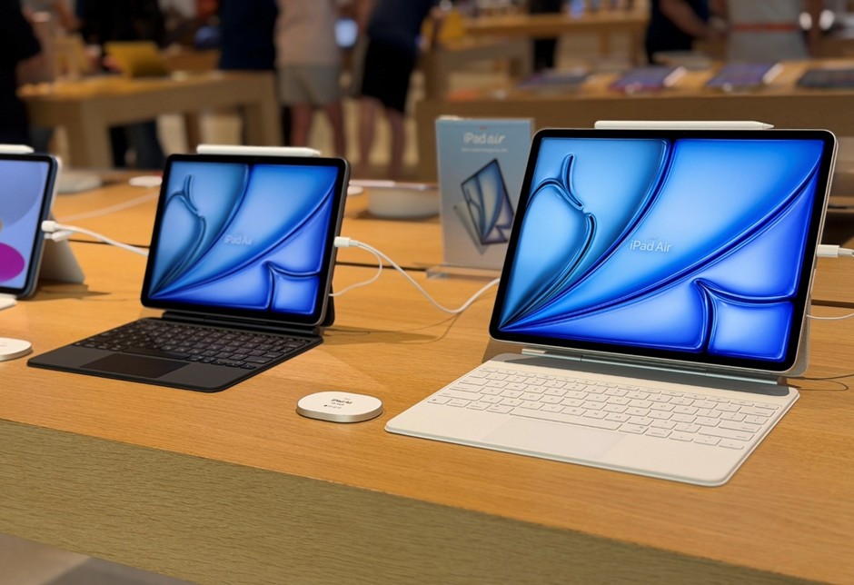 Caption: Apple iPad Air likely to be equipped OLED with the help of Samsung (Pic Credit: Lowyat.Net)