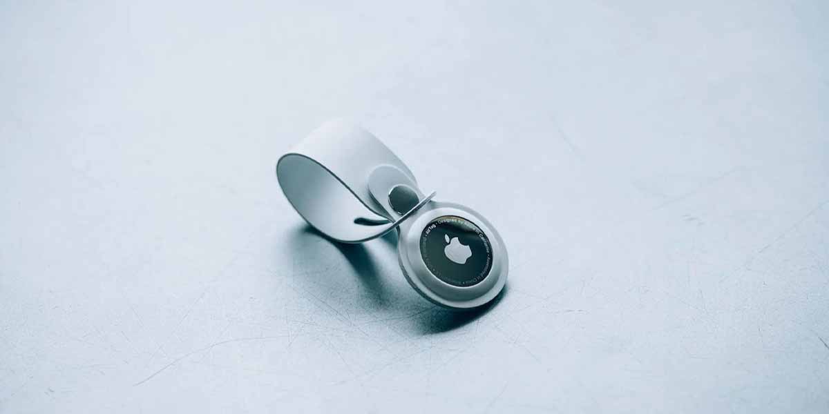 Apple’s Rumoured AI Pendant (Pic Credit: @MacObserver on X)