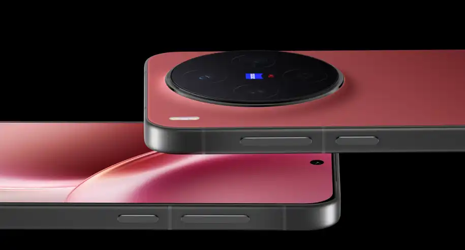 Vivo X300 in the picture. (Image credit - Vivo)