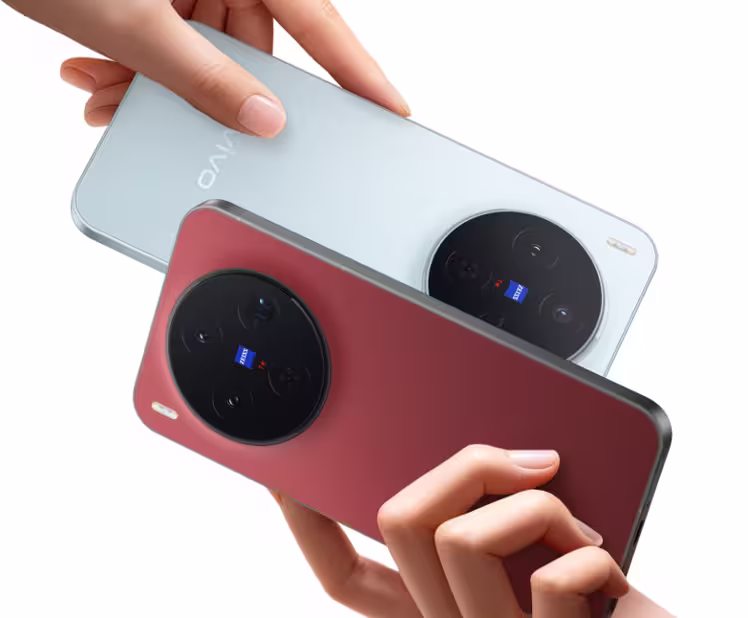 Vivo X300 in the picture for reference. (Image credit - Vivo)